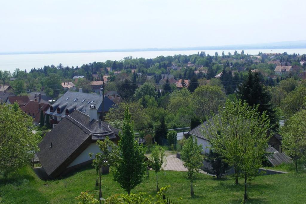 豪斯运动度假酒店 Balatongyörök 客房 照片